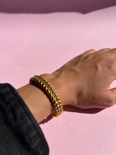 Load image into Gallery viewer, Janelle Cuff Bangle
